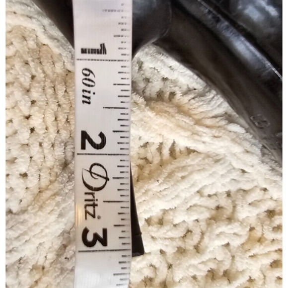 Gucci Patent Leather Stiletto Heels Classic Black - Logo Heel Tag- Womens Sz 6B - Picture 12 of 13